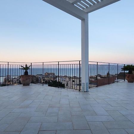 Palazzo Del Golfo Penthouse Apartment Castellammare del Golfo Exterior photo
