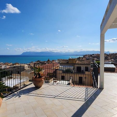 Palazzo Del Golfo Penthouse Apartment Castellammare del Golfo Exterior photo