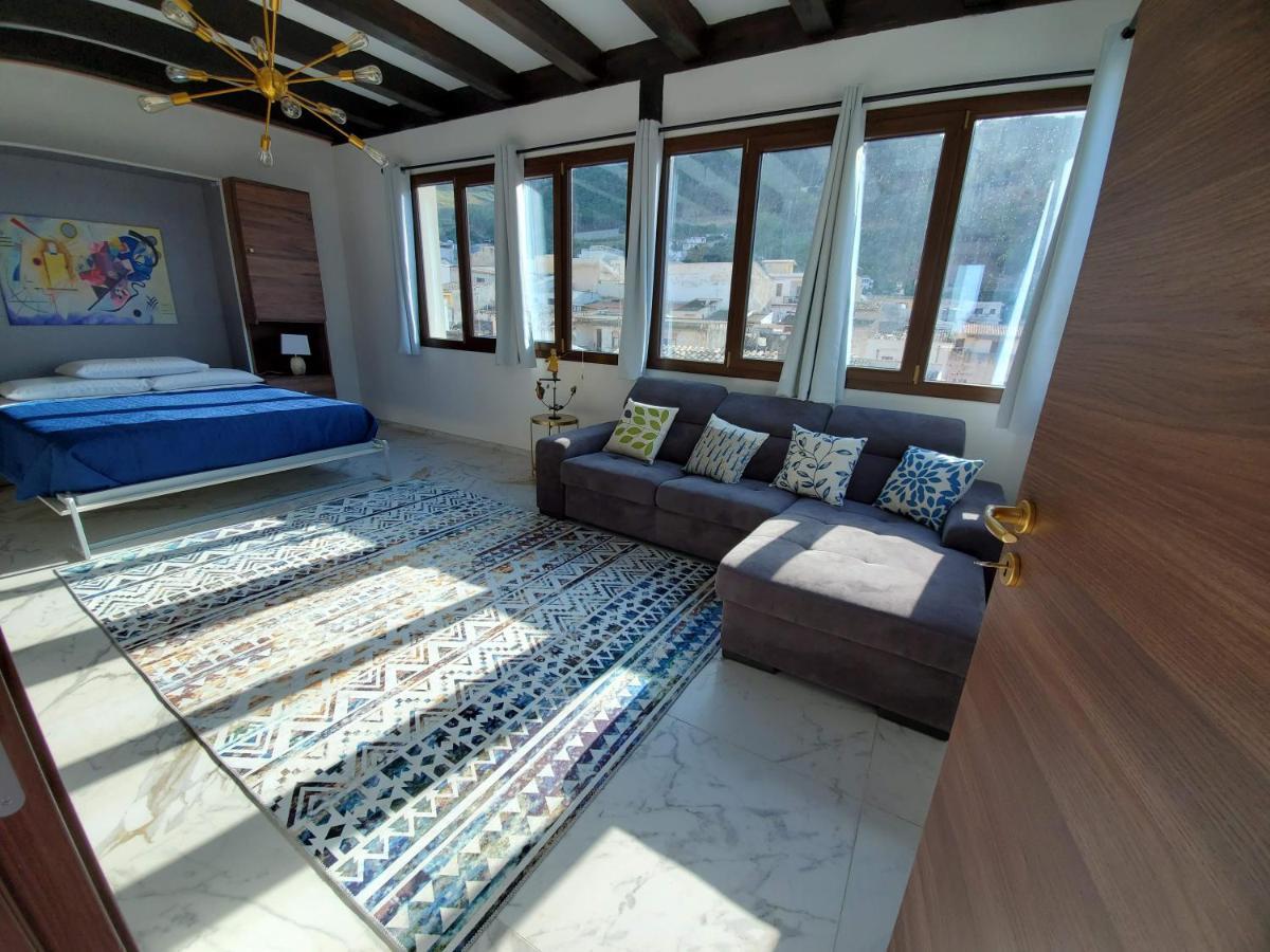 Palazzo Del Golfo Penthouse Apartment Castellammare del Golfo Exterior photo