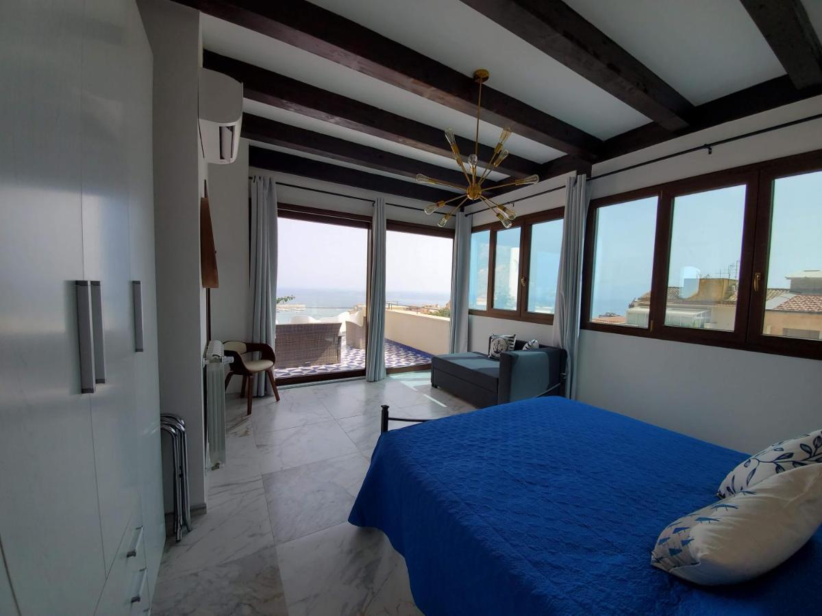 Palazzo Del Golfo Penthouse Apartment Castellammare del Golfo Exterior photo